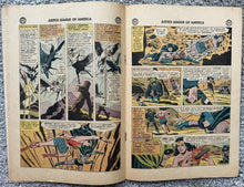 Load image into Gallery viewer, JUSTICE LEAGUE OF AMERICA #22 (DC,1963)